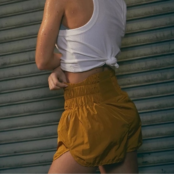 FP Movement by Free People Women's Honey Yellow Athletic Sport Shorts Size Small - Picture 10 of 10